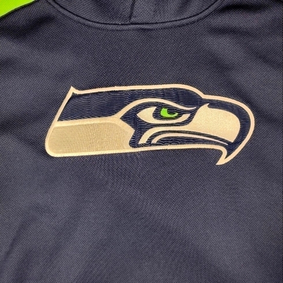Seahawks Embroidered Logo Hoodie Youth Large - Picture 6 of 10